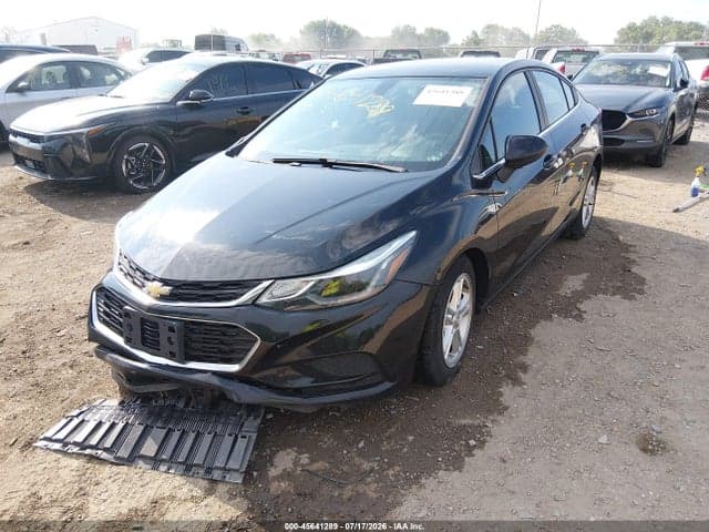 2017 CHEVROLET CRUZE LT AUTO 2