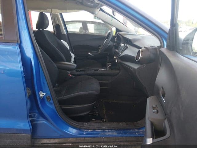 2024 NISSAN KICKS SV XTRONIC CVT 5