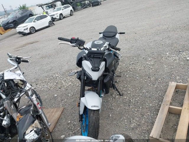 2025 YAMAHA MTN690 5