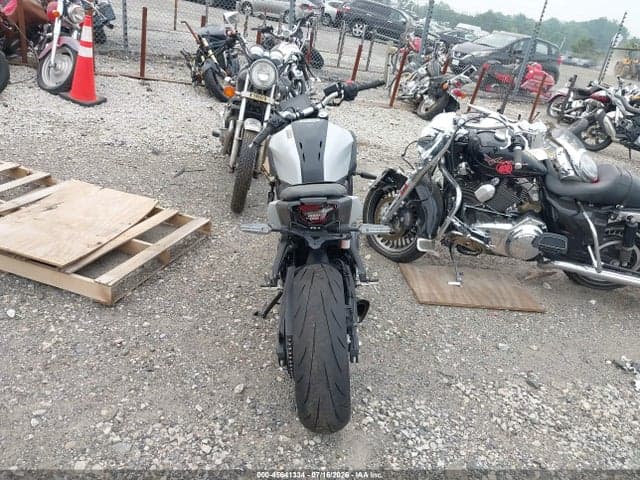 2025 YAMAHA MTN690 6
