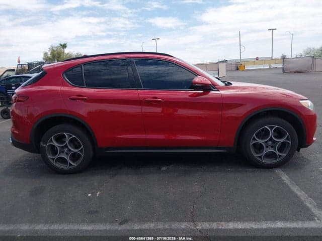 2018 ALFA ROMEO STELVIO SPORT AWD 13