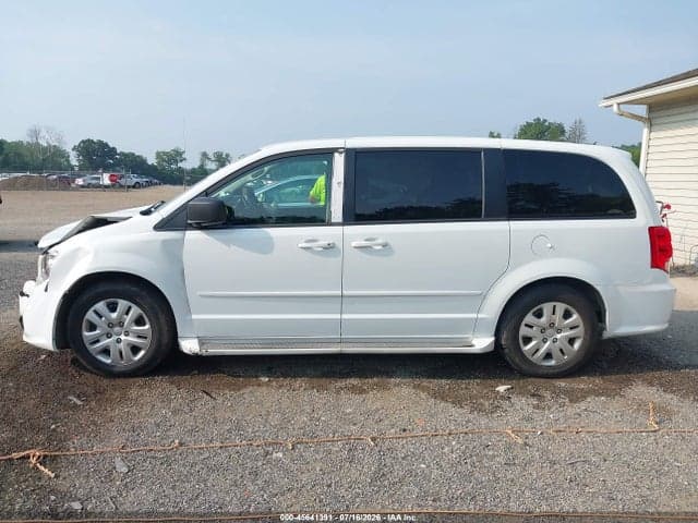 2017 DODGE GRAND CARAVAN SE 14