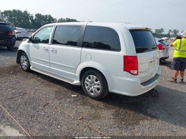2017 DODGE GRAND CARAVAN SE 3