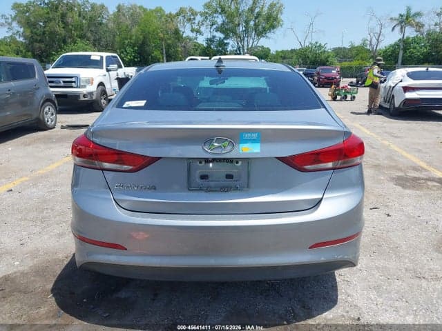 2017 HYUNDAI ELANTRA SE 16