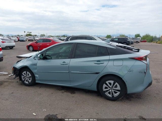 2018 TOYOTA PRIUS TWO 15