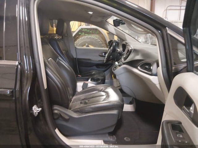 2017 CHRYSLER PACIFICA TOURING-L 5