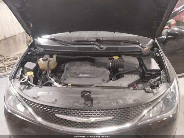 2017 CHRYSLER PACIFICA TOURING-L 10