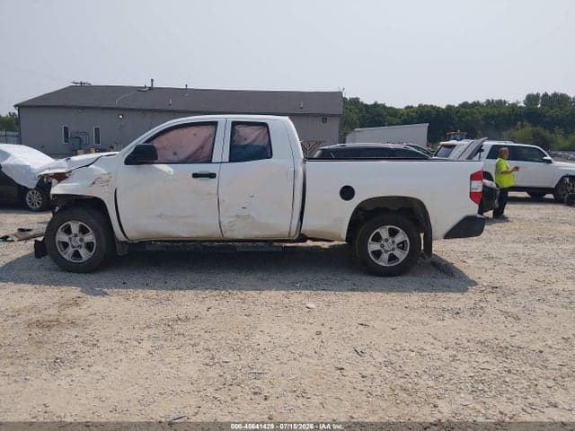 2017 TOYOTA TUNDRA SR 4.6L V8 13