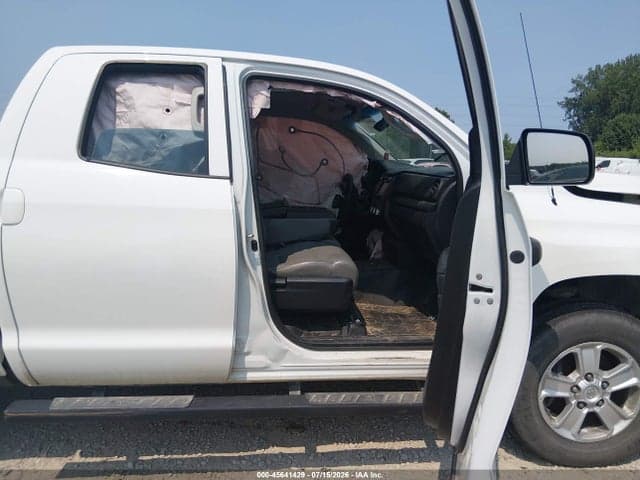 2017 TOYOTA TUNDRA SR 4.6L V8 5