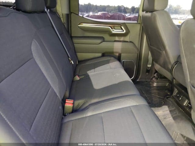 2026 CHEVROLET SILVERADO 1500 4WD SHORT BED RST 8