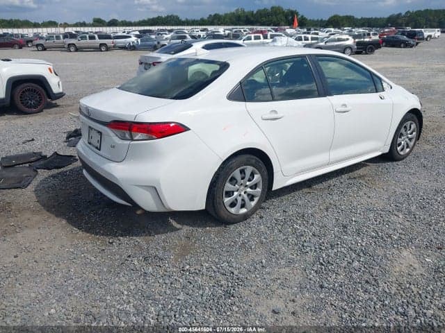 2022 TOYOTA COROLLA LE 4