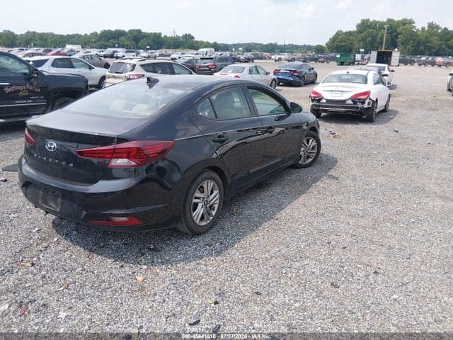 2020 HYUNDAI ELANTRA VALUE EDITION 4