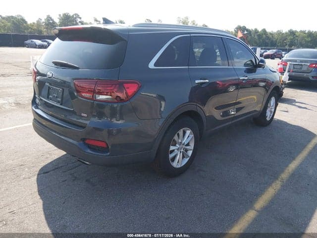 2019 KIA SORENTO 2.4L LX 4