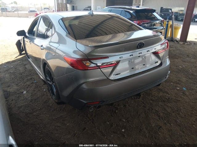 2026 TOYOTA CAMRY SE 3