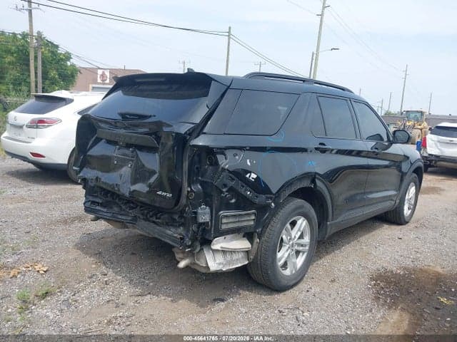 2023 FORD EXPLORER XLT 4