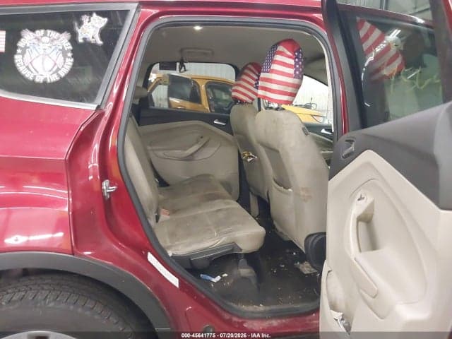 2017 FORD ESCAPE SE 8