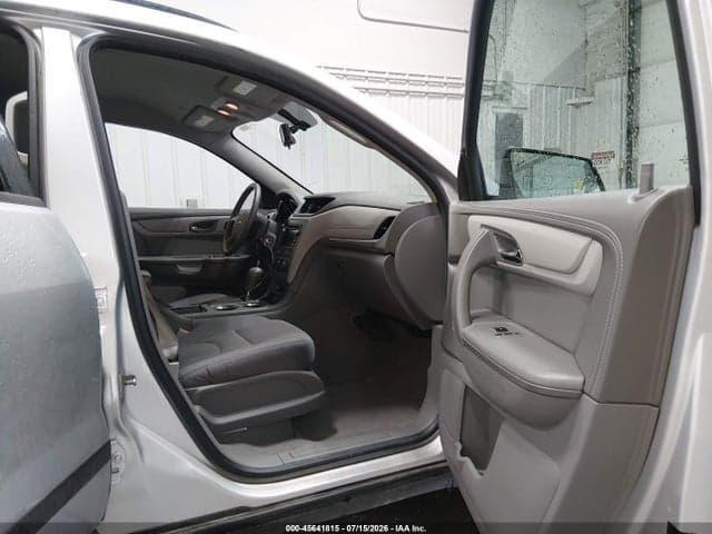 2016 CHEVROLET TRAVERSE LS 5