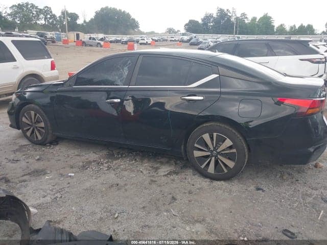 2022 NISSAN ALTIMA SV FWD 14