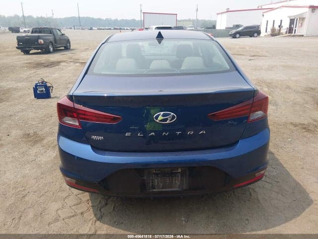 2019 HYUNDAI ELANTRA SEL 16