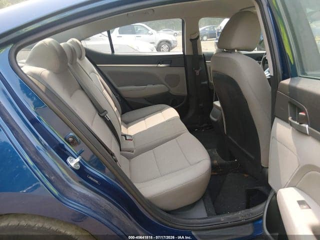 2019 HYUNDAI ELANTRA SEL 8