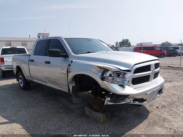 2017 RAM 1500 SLT - 1