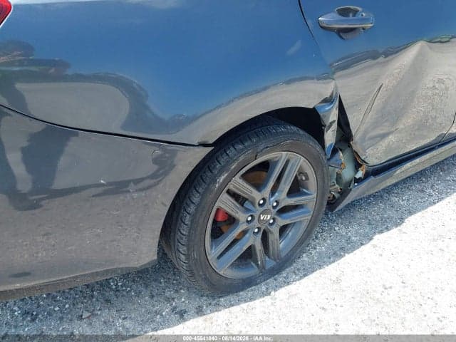 2021 KIA FORTE GT-LINE 6