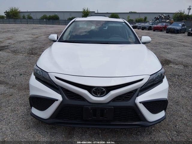 2022 TOYOTA CAMRY SE AWD 12