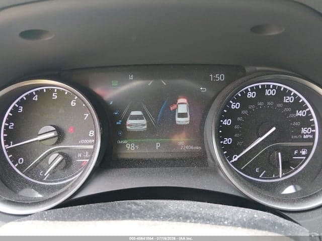 2022 TOYOTA CAMRY SE AWD 7