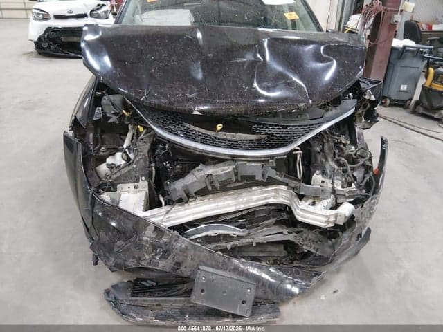 2018 CHRYSLER PACIFICA TOURING L 6