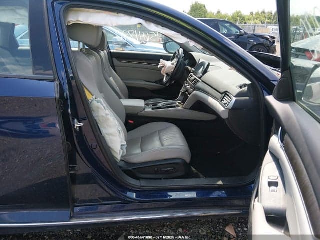 2018 HONDA ACCORD EX-L 2.0T 5