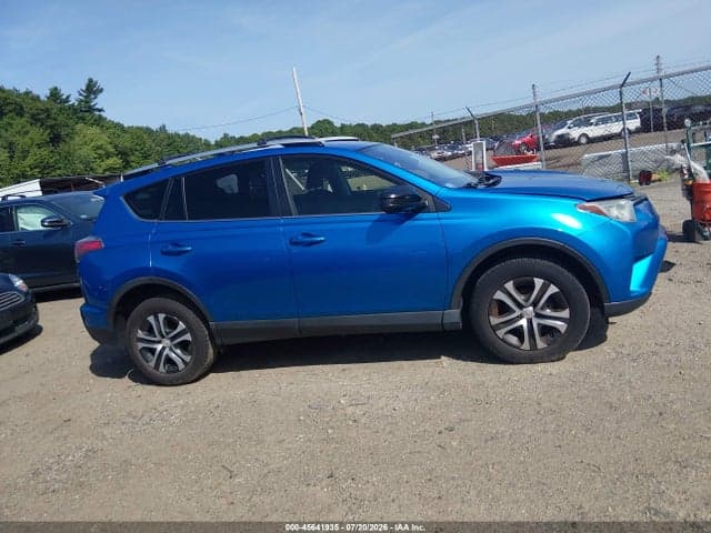 2018 TOYOTA RAV4 LE 13