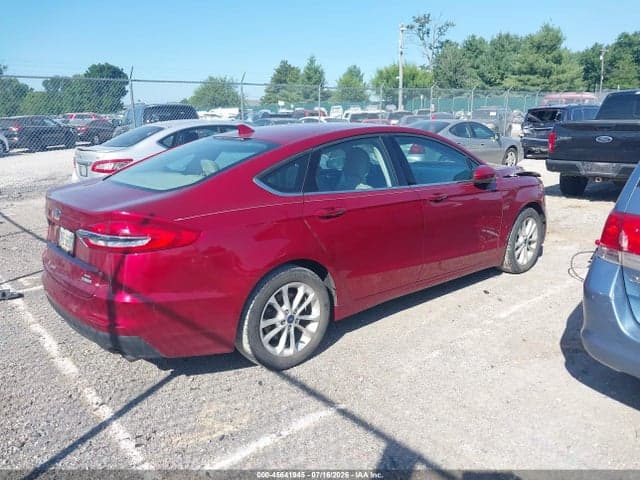 2019 FORD FUSION SE 4