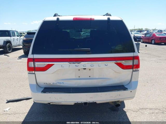 2017 LINCOLN NAVIGATOR SELECT 16