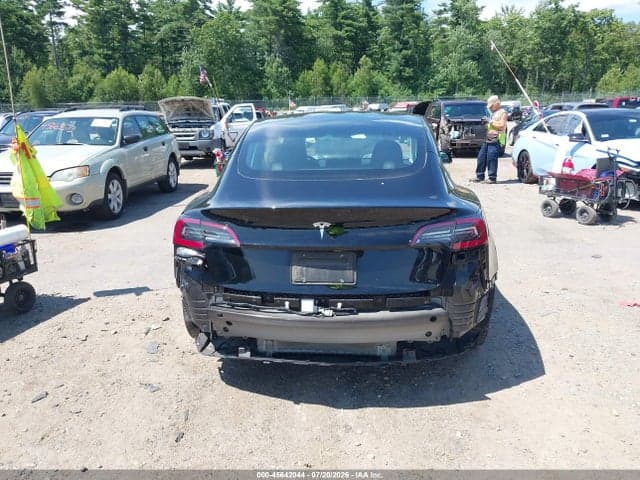 2022 TESLA MODEL 3 REAR-WHEEL DRIVE 16