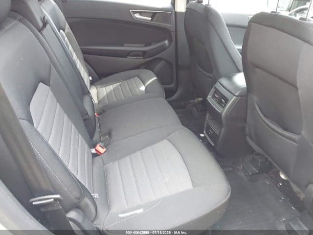 2017 FORD EDGE SE 8