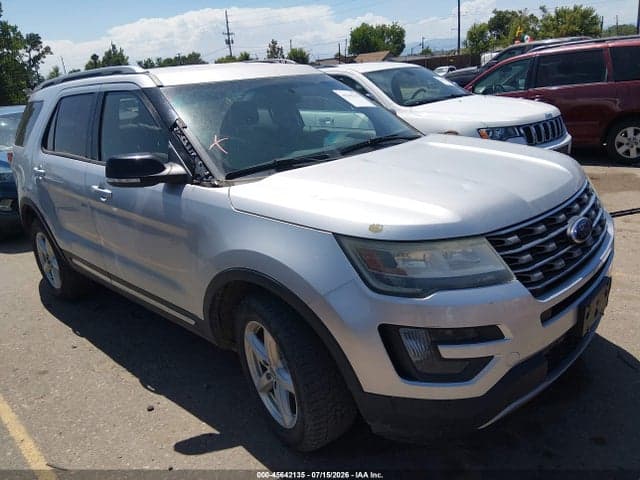 2016 FORD EXPLORER XLT 1