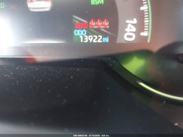 2025 TOYOTA RAV4 XLE 15