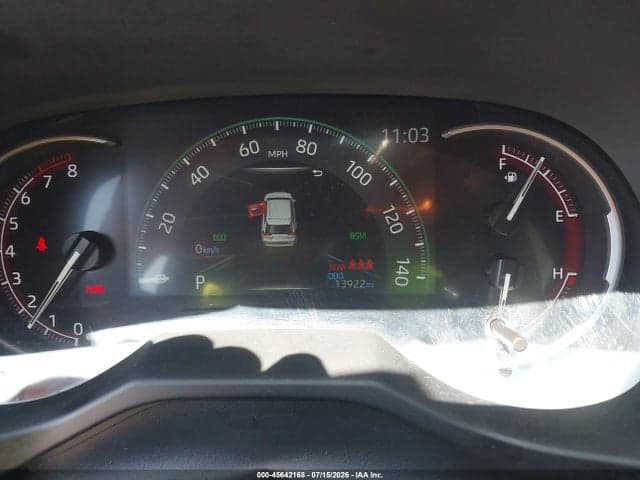 2025 TOYOTA RAV4 XLE 7