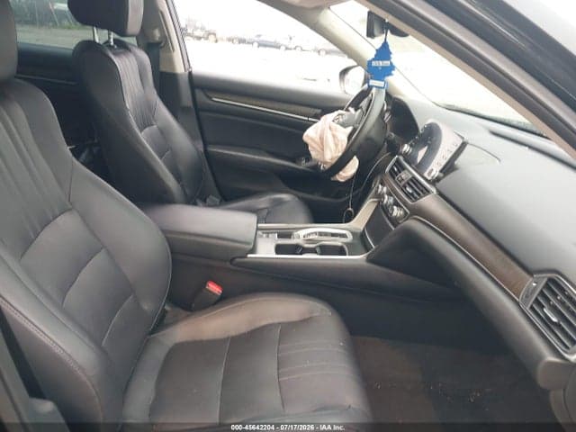 2018 HONDA ACCORD EX-L 2.0T 5