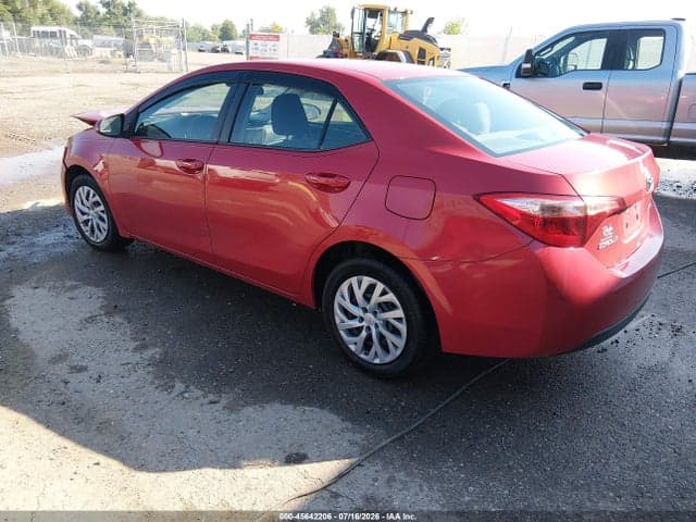 2017 TOYOTA COROLLA LE 3