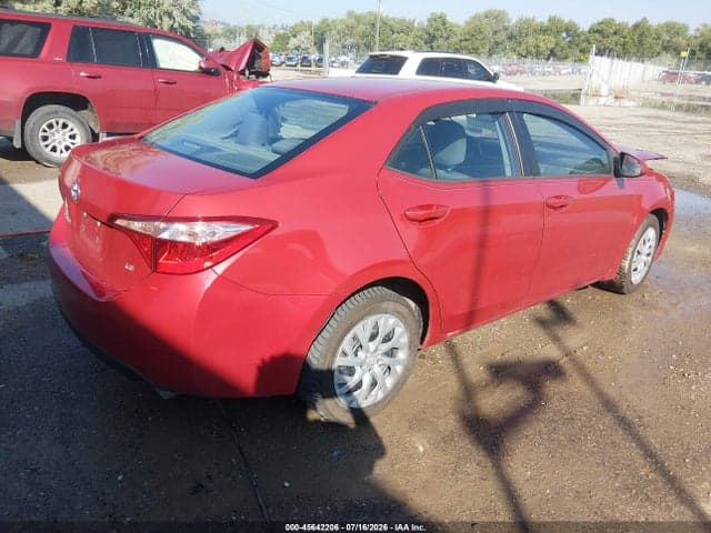2017 TOYOTA COROLLA LE 4