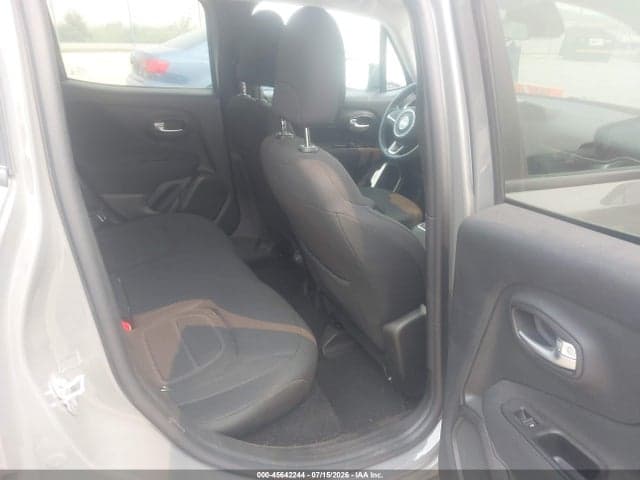 2019 JEEP RENEGADE LATITUDE 4X4 8
