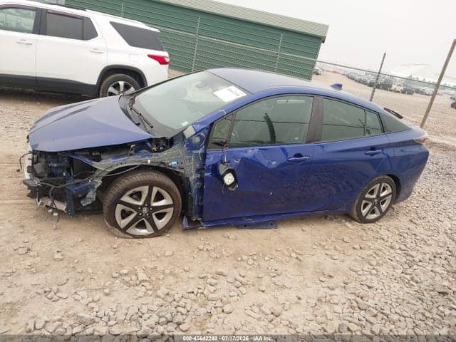 2018 TOYOTA PRIUS FOUR TOURING 15