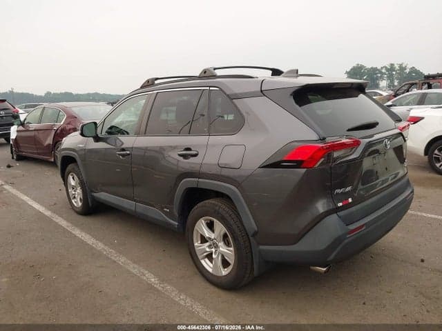 2021 TOYOTA RAV4 HYBRID XLE 3