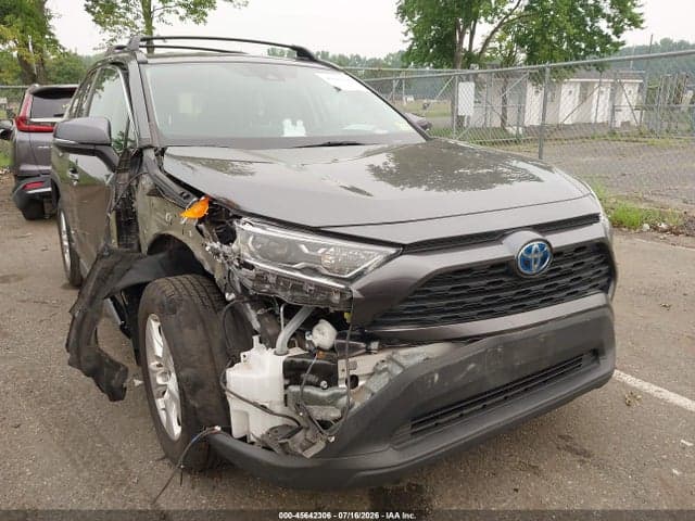 2021 TOYOTA RAV4 HYBRID XLE 6