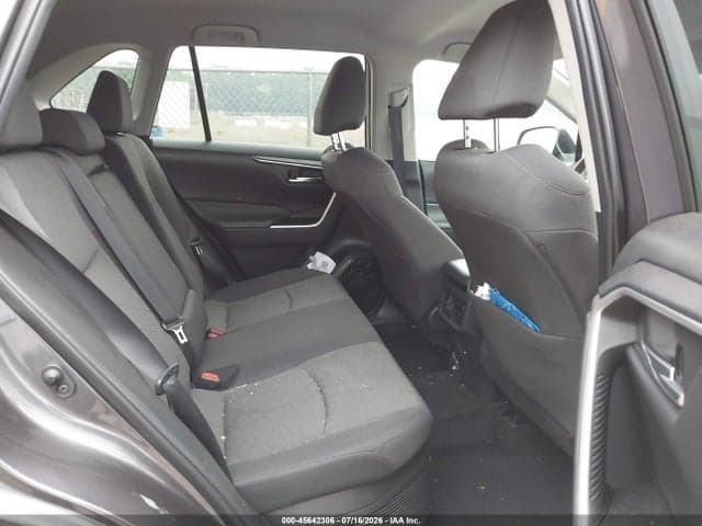 2021 TOYOTA RAV4 HYBRID XLE 8