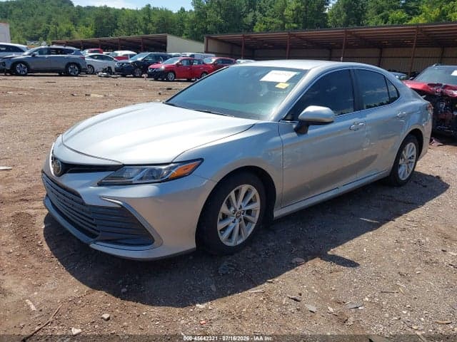 2024 TOYOTA CAMRY LE 2