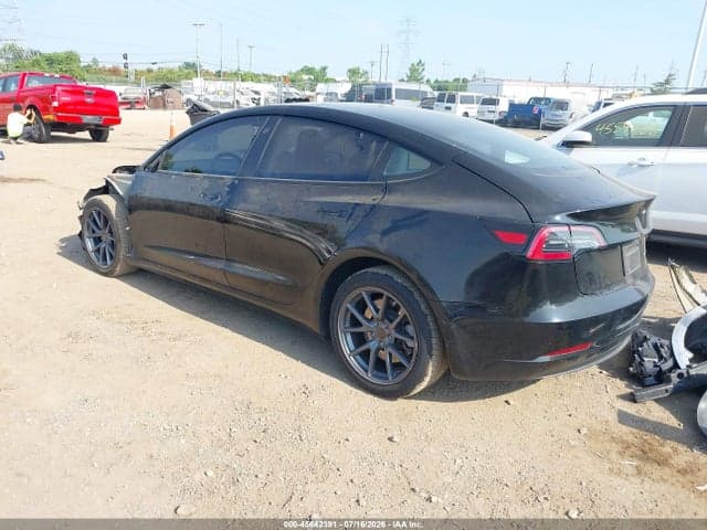 2022 TESLA MODEL 3 LONG RANGE DUAL MOTOR ALL-WHEEL DRIVE 3