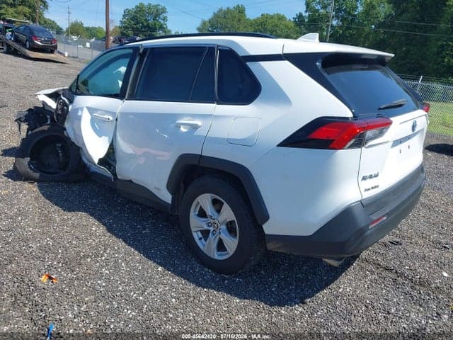 2021 TOYOTA RAV4 HYBRID XLE 3