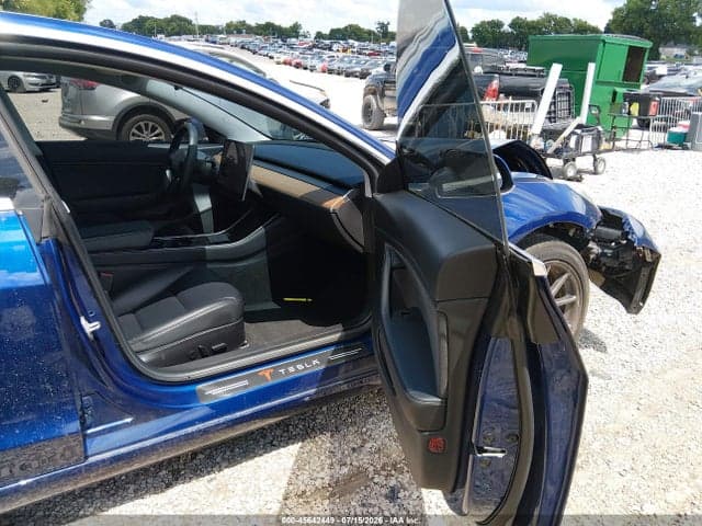 2019 TESLA MODEL 3 LONG RANGE/PERFORMANCE 5